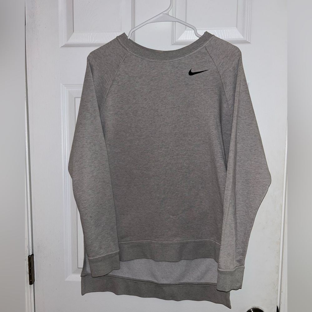 NIKE crewneck